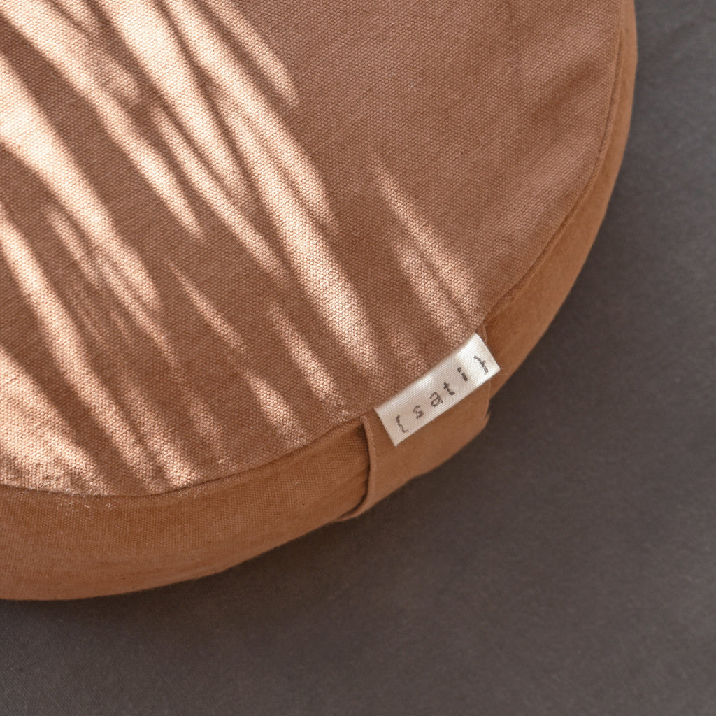 Sati Zafu Meditation Cushion Set | Graphite + Burnt Pink